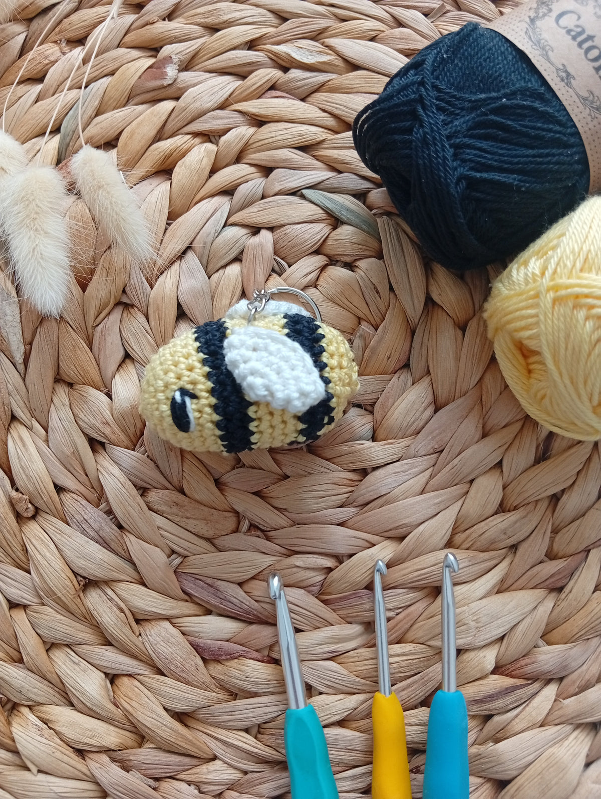 Summer - L'abeille porte clé 🐝